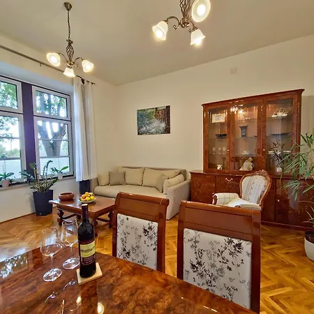 Apartment Muenz Franz Pula
