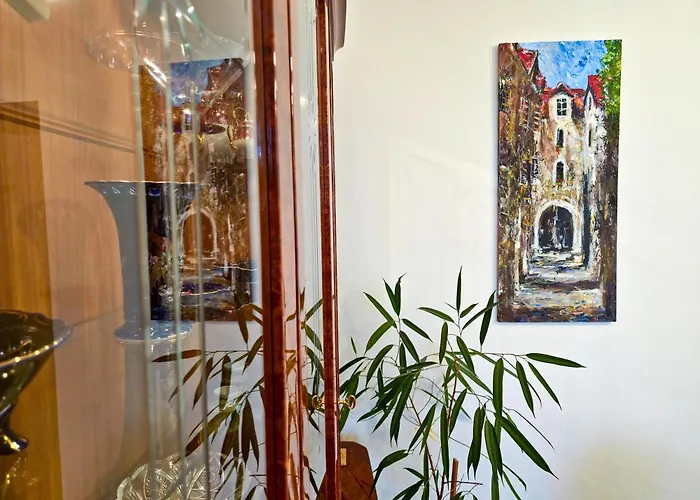 아파트 Muenz Franz *