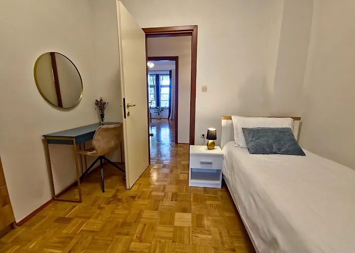 Muenz Franz 아파트